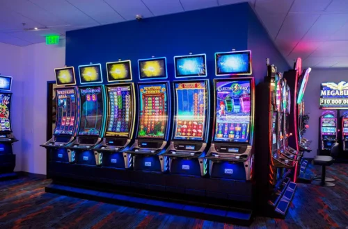 Apakah slot bertema tersedia dalam turnamen?